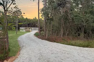 15328 Cherry Laurel Ln, Navasota, TX 77868 - Photo 3