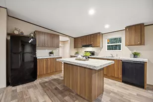 15328 Cherry Laurel Ln, Navasota, TX 77868 - Photo 11