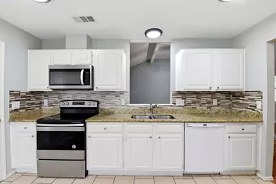 21330 Golden Dove Drive, Spring, TX 77388 - Photo 9