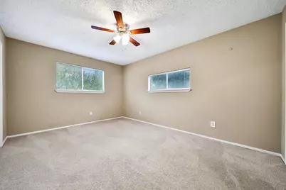 16802 Rippling Mill Drive, Sugar Land, TX 77498 - Photo 11
