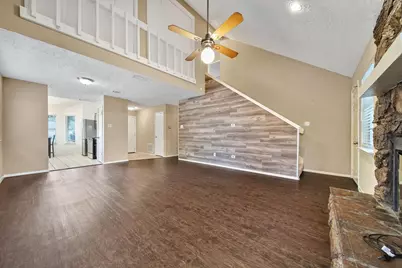 16802 Rippling Mill Drive, Sugar Land, TX 77498 - Photo 5