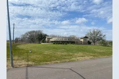 33235 Amberjack Drive, Richwood, TX 77515 - Photo 7