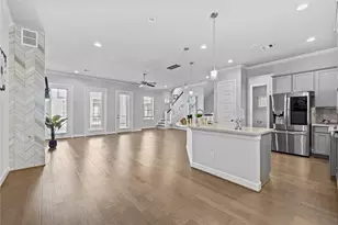 4007 Centre Valley Ln, Houston, TX 77043 - Photo 15