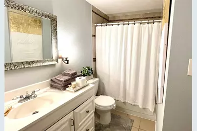 8521 Hearth Drive #3, Houston, TX 77054 - Photo 15