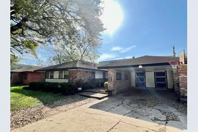 2107 Restridge Drive #B, Houston, TX 77055 - Photo 1