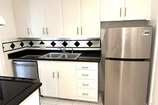 2824 Briarhurst Dr, Houston, TX 77057 - Photo 5