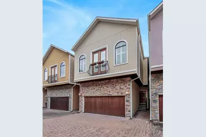 1222 W 17th Street #C, Houston, TX 77008 - Photo 1