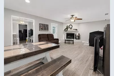 704 Janeway Street, Lufkin, TX 75901 - Photo 5