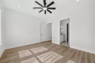 7926 Jester St, Houston, TX 77051 - Photo 33