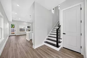 7926 Jester St, Houston, TX 77051 - Photo 7