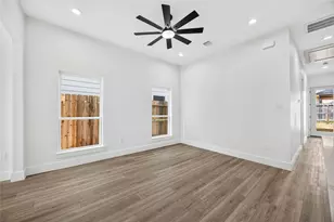 7926 Jester St, Houston, TX 77051 - Photo 39