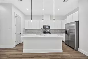 7926 Jester St, Houston, TX 77051 - Photo 29