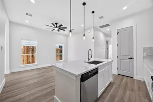 7926 Jester St, Houston, TX 77051 - Photo 31