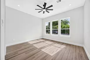 7926 Jester St, Houston, TX 77051 - Photo 33