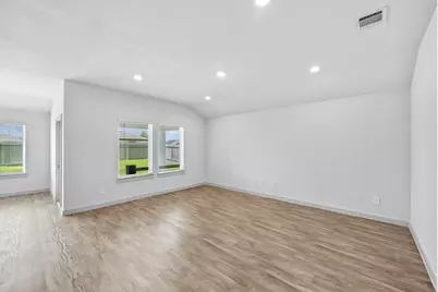 1702 Plantation Place, Baytown, TX 77523 - Photo 15