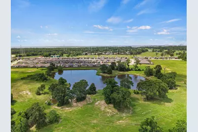 1702 Plantation Place, Baytown, TX 77523 - Photo 41