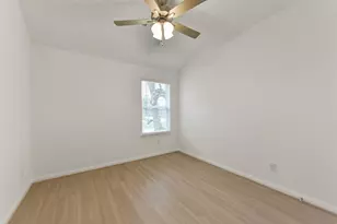 11938 Lakewood W Dr, Cypress, TX 77429 - Photo 23