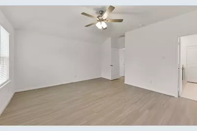11938 Lakewood West Drive, Cypress, TX 77429 - Photo 15