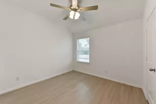 11938 Lakewood W Dr, Cypress, TX 77429 - Photo 21