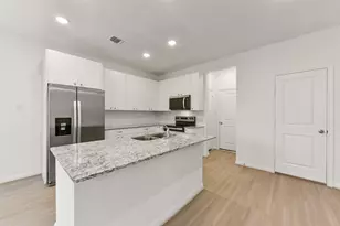 11938 Lakewood W Dr, Cypress, TX 77429 - Photo 7