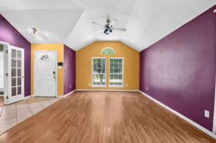 24019 Surreygate Dr, Spring, TX 77373 - Photo 3