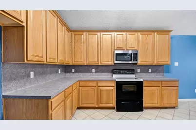 24019 Surreygate Drive, Spring, TX 77373 - Photo 7