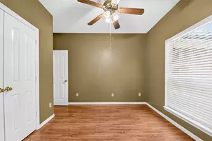 24019 Surreygate Dr, Spring, TX 77373 - Photo 5