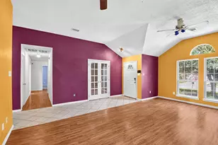 24019 Surreygate Dr, Spring, TX 77373 - Photo 3