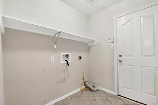 24019 Surreygate Dr, Spring, TX 77373 - Photo 25