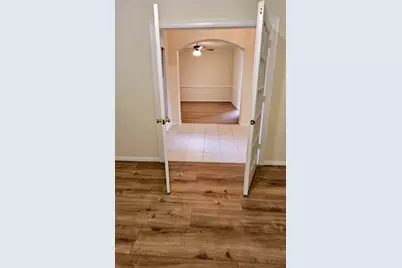 23719 Hawkins Creek Court, Katy, TX 77494 - Photo 7