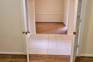 23719 Hawkins Creek Ct, Katy, TX 77494 - Photo 7