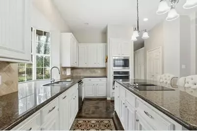 108 Inverness Drive, Conroe, TX 77356 - Photo 13