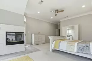 108 Inverness Dr, Conroe, TX 77356 - Photo 17