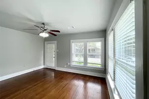 4009 Oakridge St, Houston, TX 77009 - Photo 3