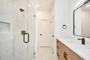 934 South Ln, Houston, TX 77088 - Photo 43