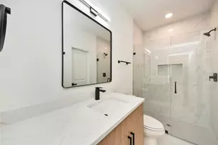 934 South Ln, Houston, TX 77088 - Photo 13