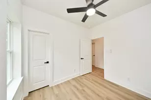 934 South Ln, Houston, TX 77088 - Photo 33