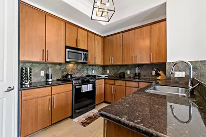 5223 Eigel Street, Houston, TX 77007 - Photo 13