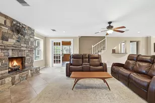 6303 Moccasin Bend Dr, Spring, TX 77379 - Photo 9