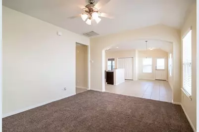 5919 Deep South Drive, Katy, TX 77449 - Photo 5