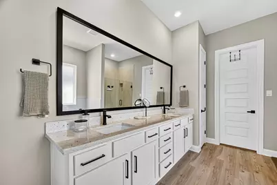 2135 Tioga View Drive, Iowa Colony, TX 77583 - Photo 33