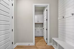 2135 Tioga Vw Dr, Iowa Colony, TX 77583 - Photo 5