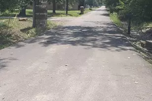 9723 Willow St, Houston, TX 77088 - Photo 25