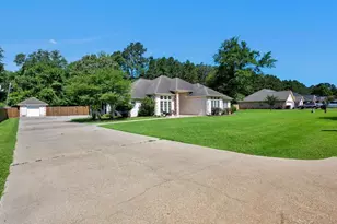 262 Creekwood Dr, Huntington, TX 75949 - Photo 41