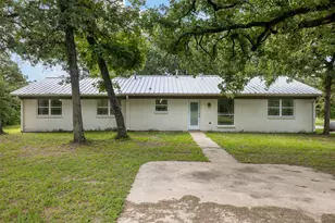 73 Fairway Dr, Normangee, TX 77871 - Photo 27