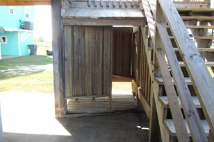 21639 San Luis Pass Rd, Galveston, TX 77554 - Photo 31