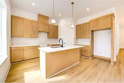 9007 Noel A and B Street, Houston, TX 77033 - Photo 9