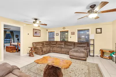 528 Catfish Lane, Conroe, TX 77384 - Photo 13