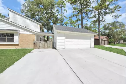 4701 Spring Lane, Baytown, TX 77521 - Photo 3