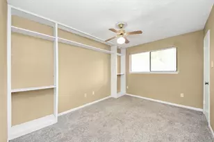 4701 Spring Ln, Baytown, TX 77521 - Photo 35